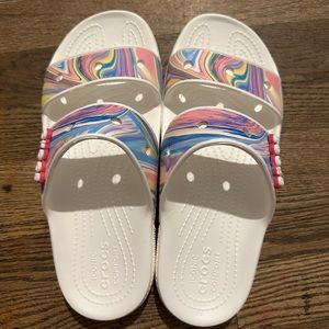 Women’s Crocs Slides